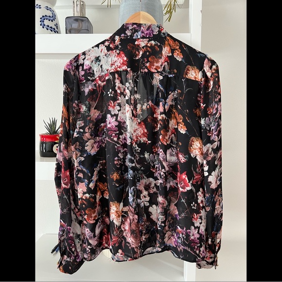 Parker Floral Tiered Blouse with Flowy Bow Neck Tie Sz Small - Picture 3 of 5